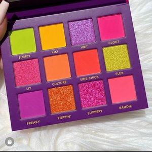 Neon drip eyeshadow palette - Poppi cosmetics